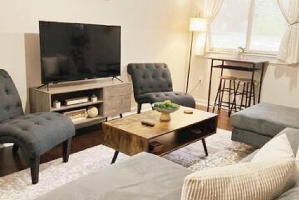 Townhouse In Uptown King Bed-Wi-Fi-Free Parking-Pool Apartment Charlotte Exterior foto